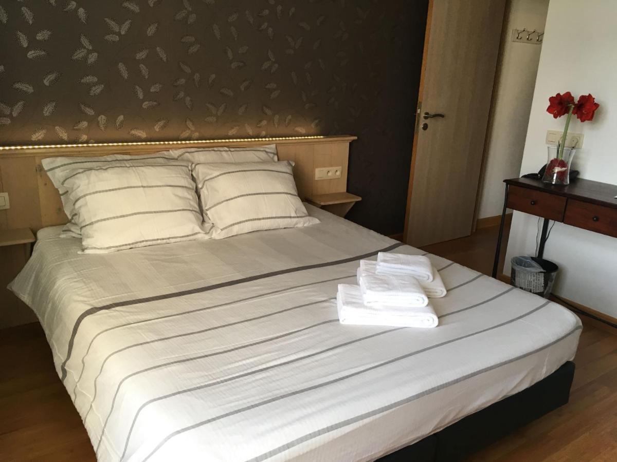 Auberge Saint-Martin Orchimont Eksteriør billede