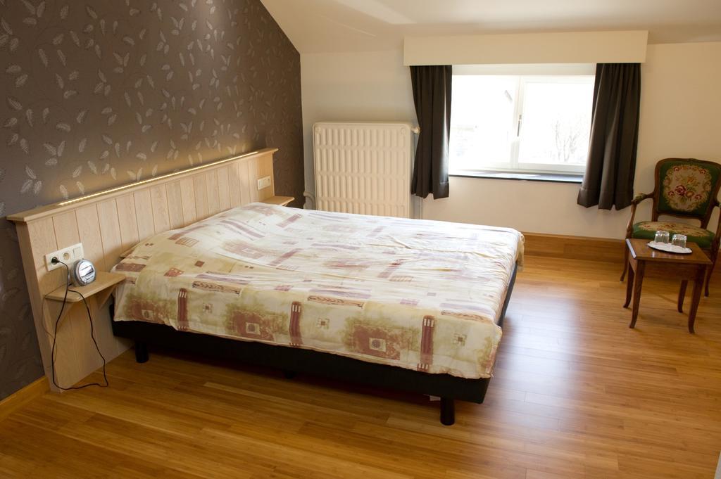 Auberge Saint-Martin Orchimont Værelse billede
